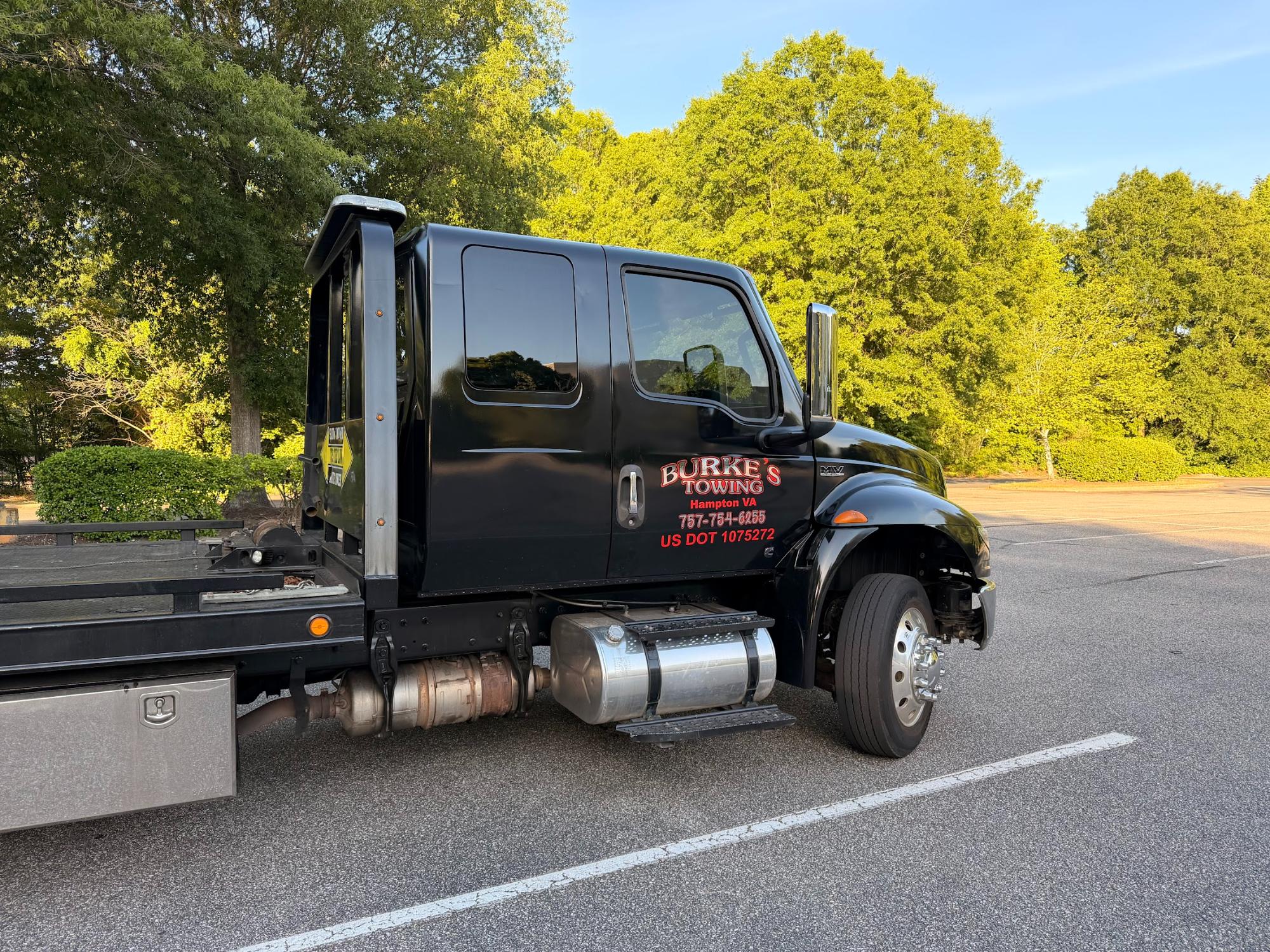 Burke's Towing (1)