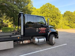 Burke's Towing (2)