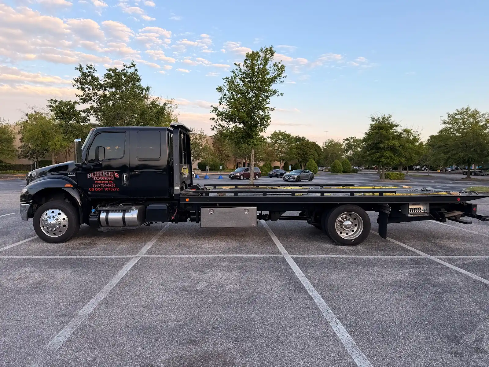 Burke's Towing (2)